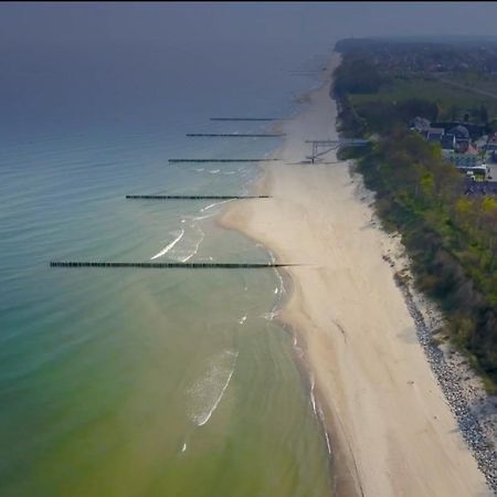 Kapitanskie Domki Trzęsacz Exteriör bild